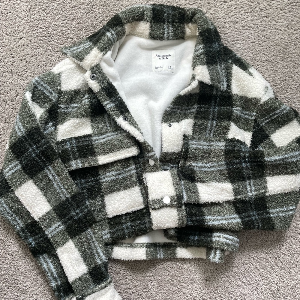 Abercrombie Sherpa Cropped Jacket